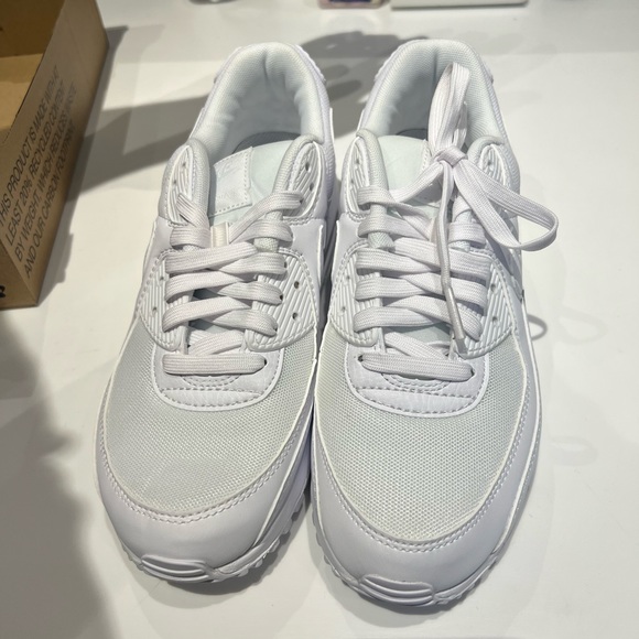 Nike Air Max 90 Triple White Size W 8.5 - Picture 5 of 5